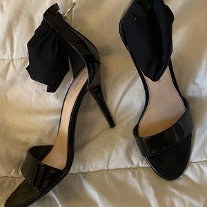 Stiletto heel, black patent leather toe strap , black nylon ankle strap